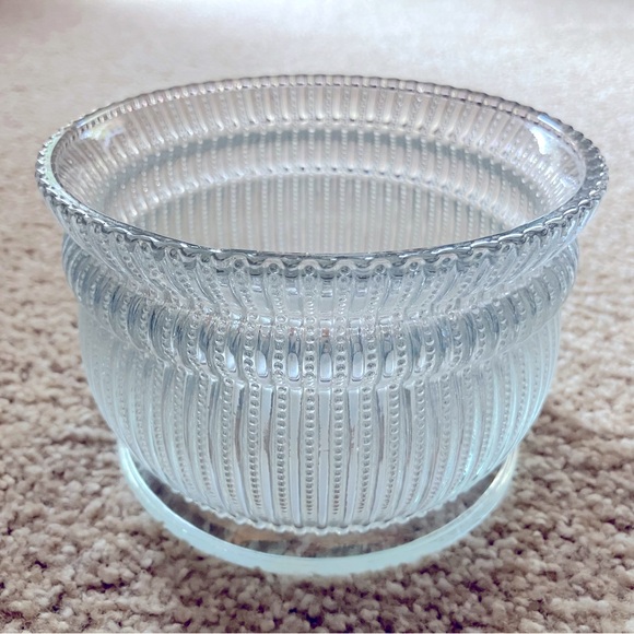 Voluspa Empty Candle Holder - Picture 1 of 9